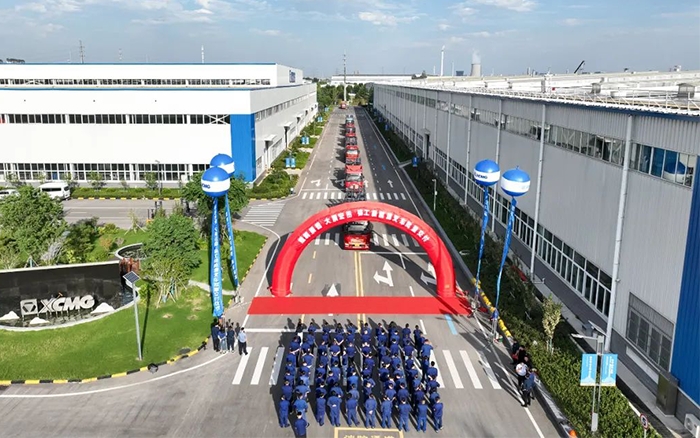 发车！100+皇冠welcome官网新能源电动叉车盛大交付