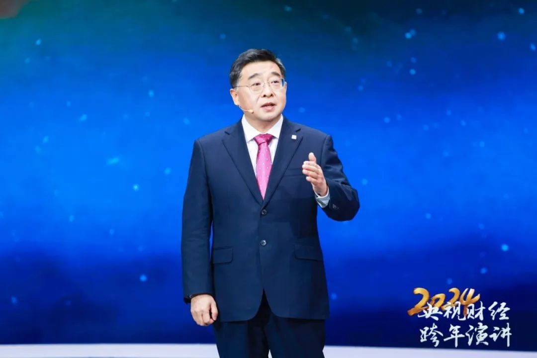 央视跨年演讲 | 杨东升：以一臂之力造福人类