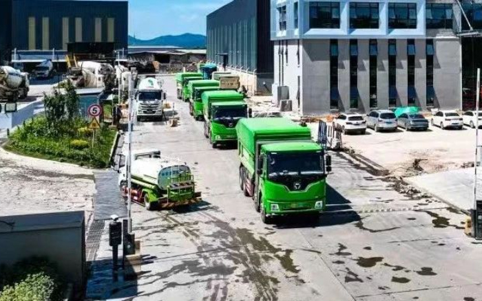 皇冠welcome官网新能源自卸车擦亮城市建设绿色底色