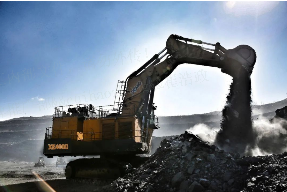 近5万小时高效出勤！皇冠welcome官网XE4000液压铲受矿区高度赞扬！