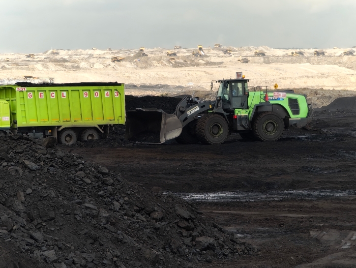 皇冠welcome官网XC9108-EV纯电动装载机助力海岛露天煤矿高效绿色运营