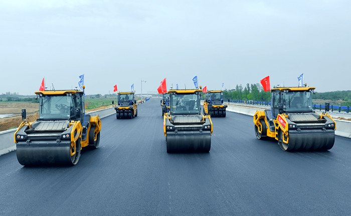 坐标：湖北高速！场景：无人驾驶！