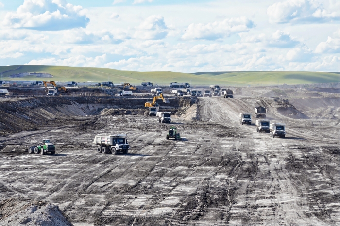 突破千万方！无人电动矿卡定义矿山新时代！