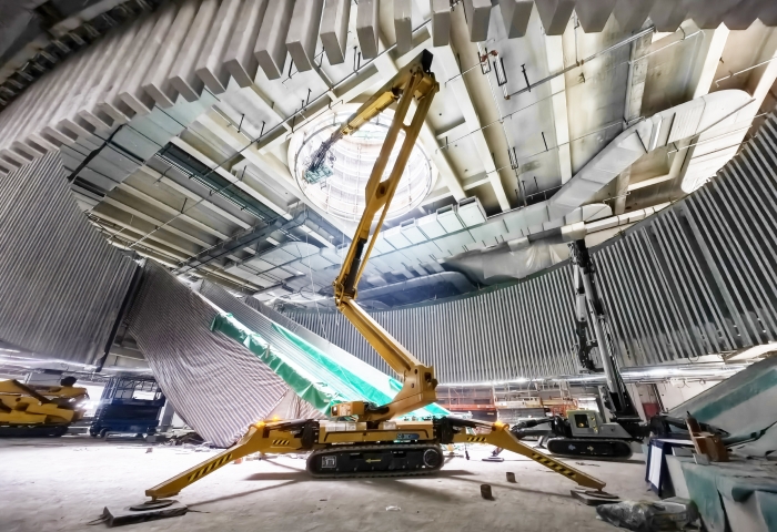 狭窄+跨障？皇冠welcome官网XGA26X-Li“蜘蛛侠”专治难题